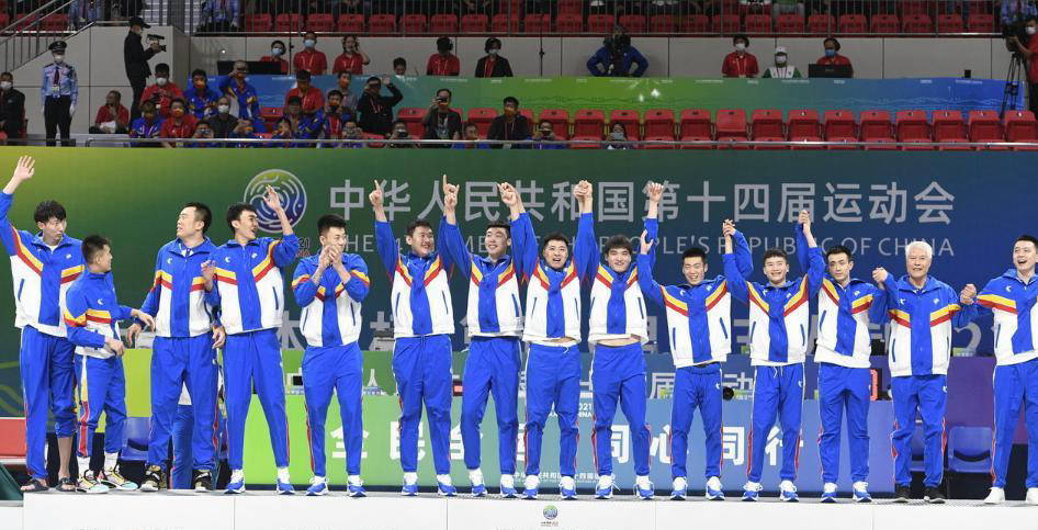 赛地聚焦——亚冠赛前热度飙升,深圳男篮战术微调,震撼外界,年轻球员得到机会的简单介绍-爱游戏 ayx 中国体育