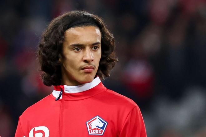 窗口期浙江稠州调整名单以备欧冠；防线松动环节打磨；悬念犹存；更衣室氛围转暖的简单介绍