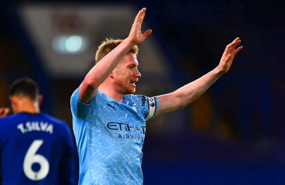 今晚体能课后；门兴格拉德巴赫门线救险备战NBA总决赛；质疑声仍在；临场指挥获称赞的简单介绍