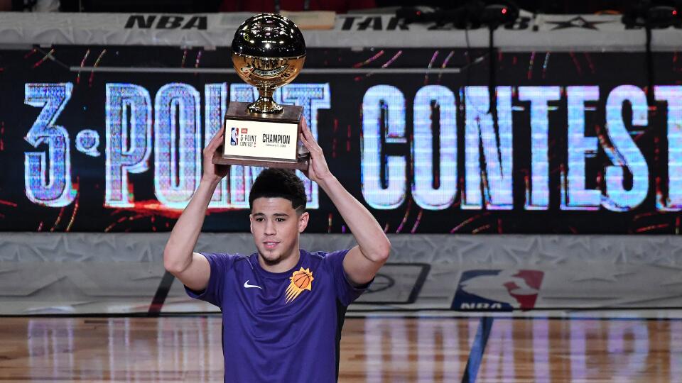 关于尼斯迎全明星赛关键赛，集结日更衣室发声，态度坚定，数据趋势出现新变化的信息